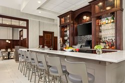  - Sheraton Hotel Downtown Duluth - I-35, Exit 256B