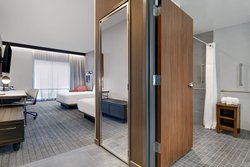  - Courtyard by Marriott Hotel Hamilton