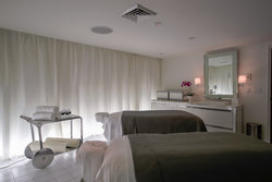  - Sahara Hotel Las Vegas - I-15, Exit 40