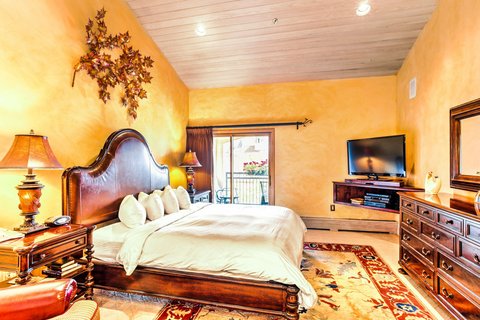 THE HYTHE RESORT VAIL - Photo 60