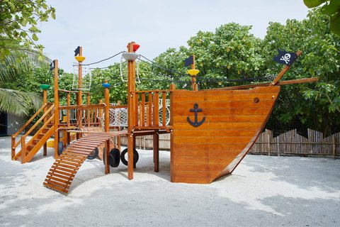 LE MERIDIEN MALDIVES RESORT - Photo 82