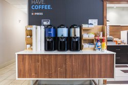  - Holiday Inn Express & Suites Custer