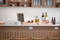  - Element Hotel West Edmonton