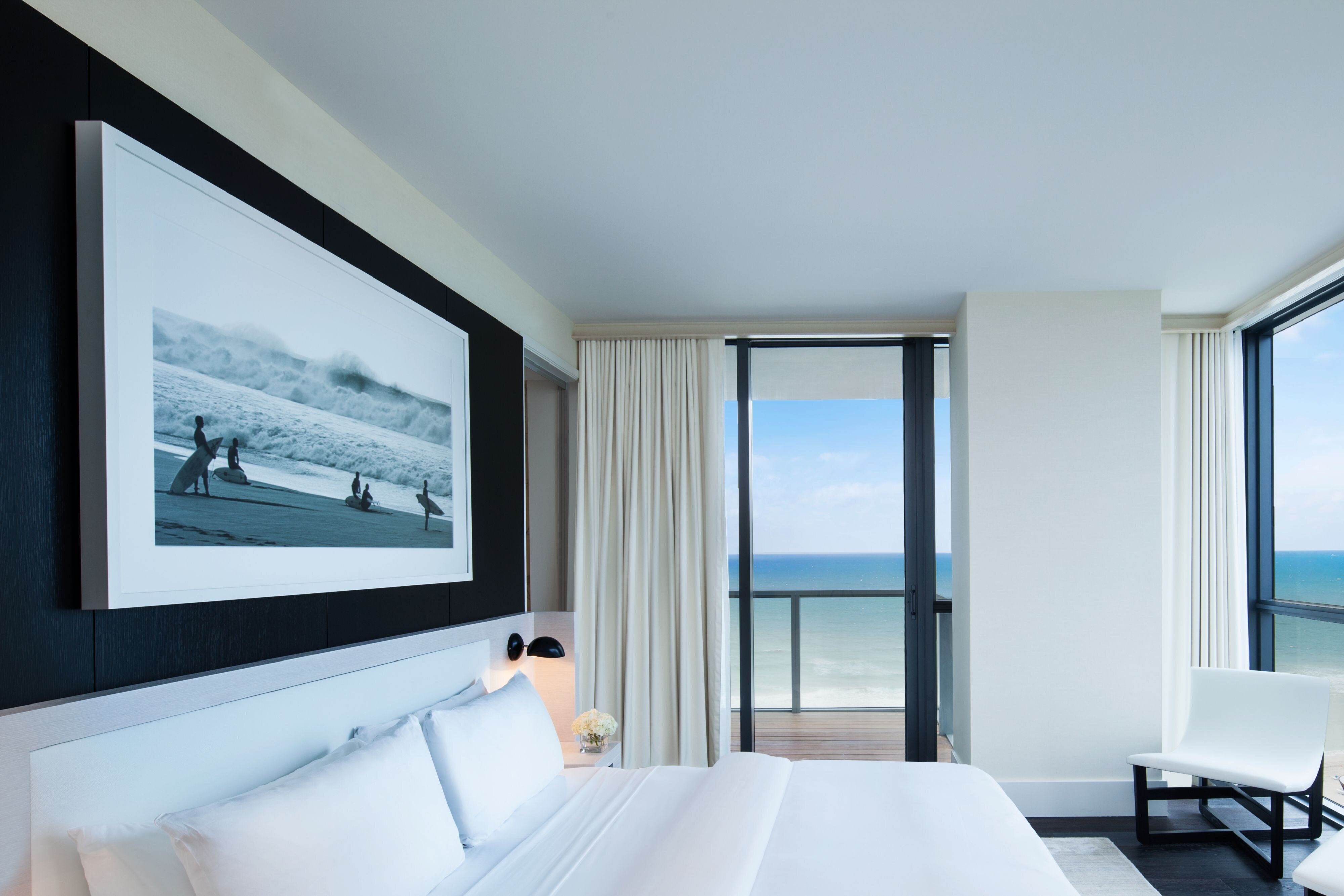 Amplified E-WOW 3 Bedroom Oceanfront Suite