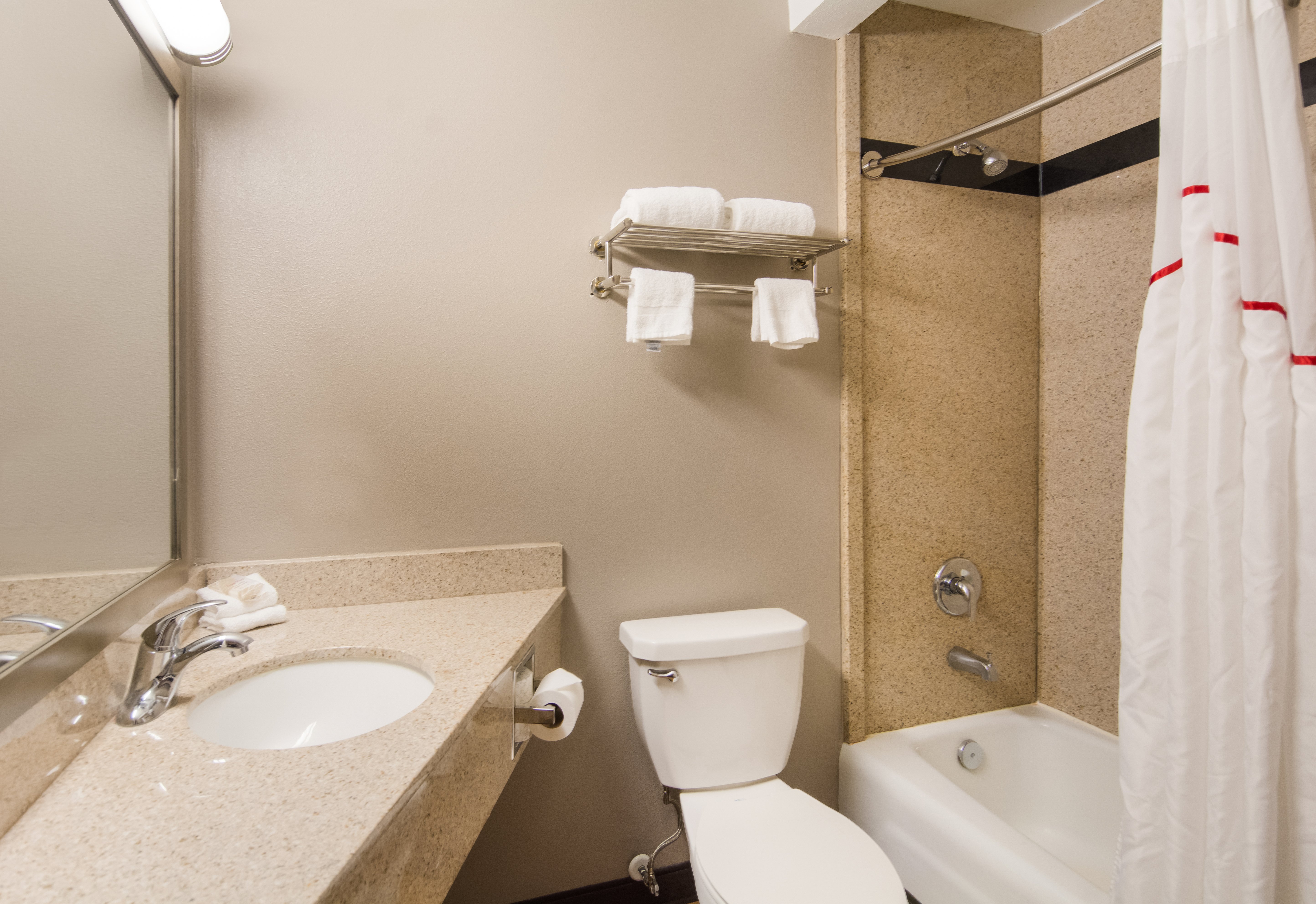 RED ROOF CHESTER-guestroom-Bath.jpg