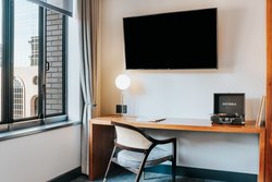  - Renaissance Saint Elm Hotel Downtown Dallas - I-345, Exit 284B