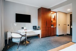  - Renaissance Saint Elm Hotel Downtown Dallas - I-345, Exit 284B