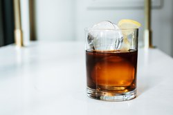  - Renaissance Saint Elm Hotel Downtown Dallas - I-345, Exit 284B