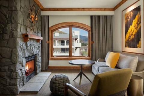 THE HYTHE RESORT VAIL - Photo 41