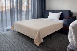  - Courtyard by Marriott Hotel North Silver Spring