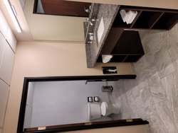  - Ariel Broadway Hotel Lorain