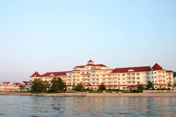 Inn at Bay Harbor, Autograph Collection