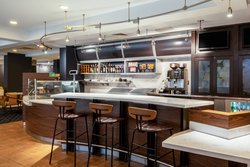  - Courtyard by Marriott Hotel Columbus Airport - I-670, Exit 9