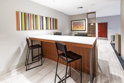  - Holiday Inn Express & Suites Shreveport - I-20, Exit 13