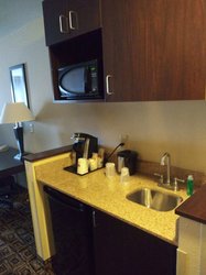  - Holiday Inn Express & Suites Zanesville