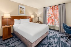  - Fairfield Inn & Suites by Marriott Downtown San Antonio - I-10 & I-35, Exit 155B