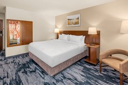  - Fairfield Inn & Suites by Marriott Downtown San Antonio - I-10 & I-35, Exit 155B