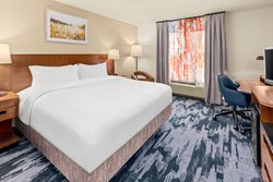  - Fairfield Inn & Suites by Marriott Downtown San Antonio - I-10 & I-35, Exit 155B