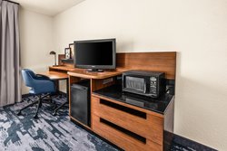  - Fairfield Inn & Suites by Marriott Downtown San Antonio - I-10 & I-35, Exit 155B
