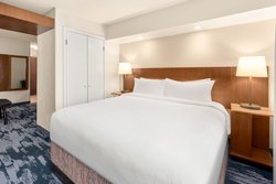  - Fairfield Inn & Suites by Marriott Downtown San Antonio - I-10 & I-35, Exit 155B