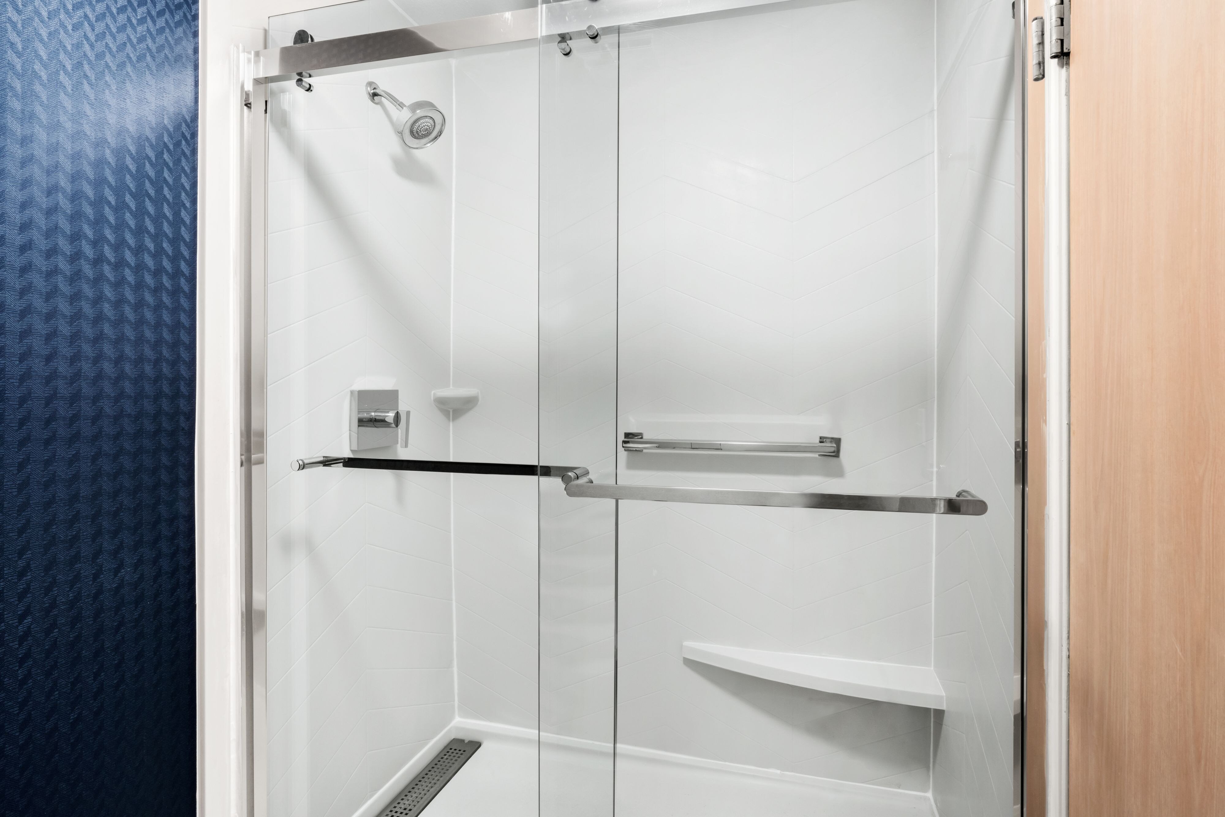 Executive King Suite  - Shower