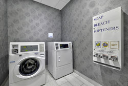  - Holiday Inn Express & Suites Grandview