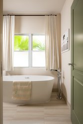  - Ryder Hotel Charleston