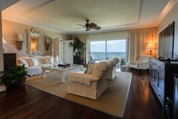  - Kahala Hotel & Resort Honolulu