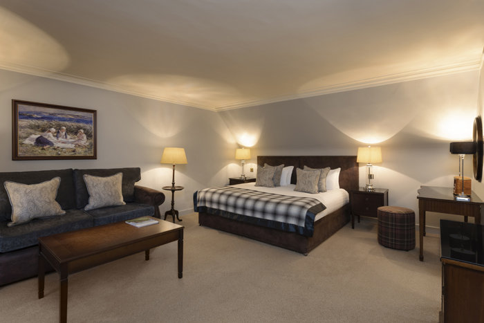 Thainstone House-guestroom-Deluxe King Sofabed.jpg