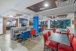  - Holiday Inn Express & Suites Picayune - I-59, Exit 4