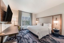  - Fairfield Inn & Suites by Marriott Clinton - I-75, Exit 122