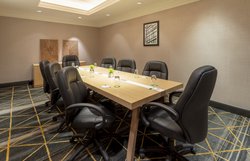  - Holiday Inn & Suites Maple Grove - I-94 & I-694, Exit 28