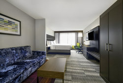  - Holiday Inn Express & Suites Grandview