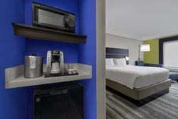  - Holiday Inn Express & Suites Grandview