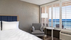  - Holiday Inn Resort Panama City Beach