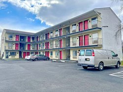  - Red Carpet Inn Williamstown