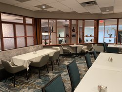  - Holiday Inn Martinsburg - I-81, Exit 13