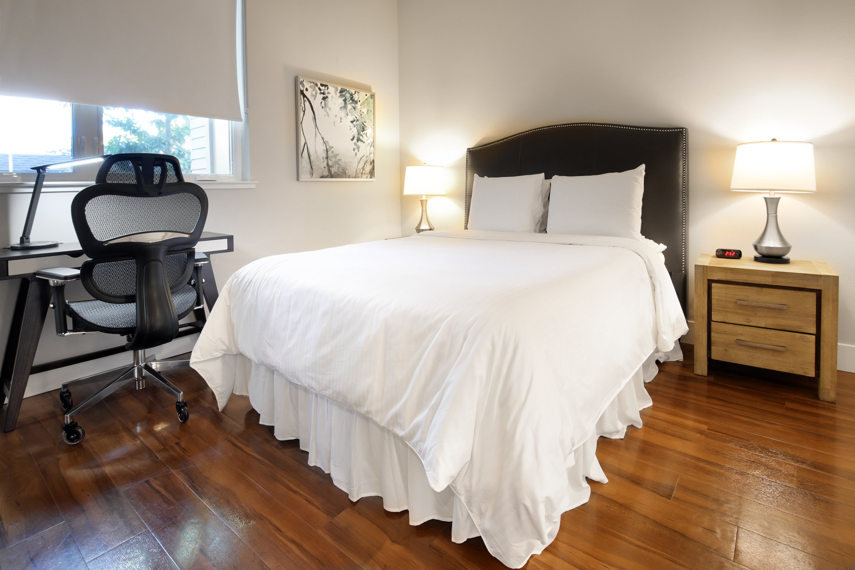 100 MOFFETT-guestroom-NA Moffett Bed.jpg