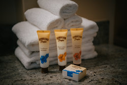  - Pacific Monarch Hotel Waikiki Honolulu