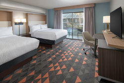  - Holiday Inn Columbia Riverfront Portland - I-5, Exit 308