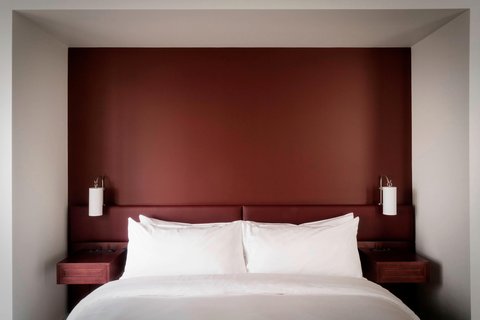 THE ELIZABETH HOTEL - Photo 8