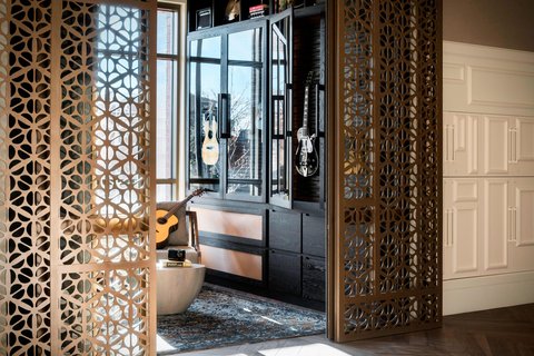 THE ELIZABETH HOTEL - Photo 37