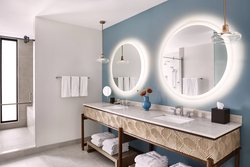  - ADERO Scottsdale Resort