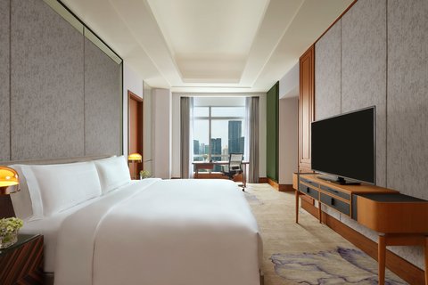 THE RITZ-CARLTON PACIFIC PLACE - Photo 15
