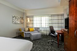  - Courtyard by Marriott Hotel Galleria Houston
