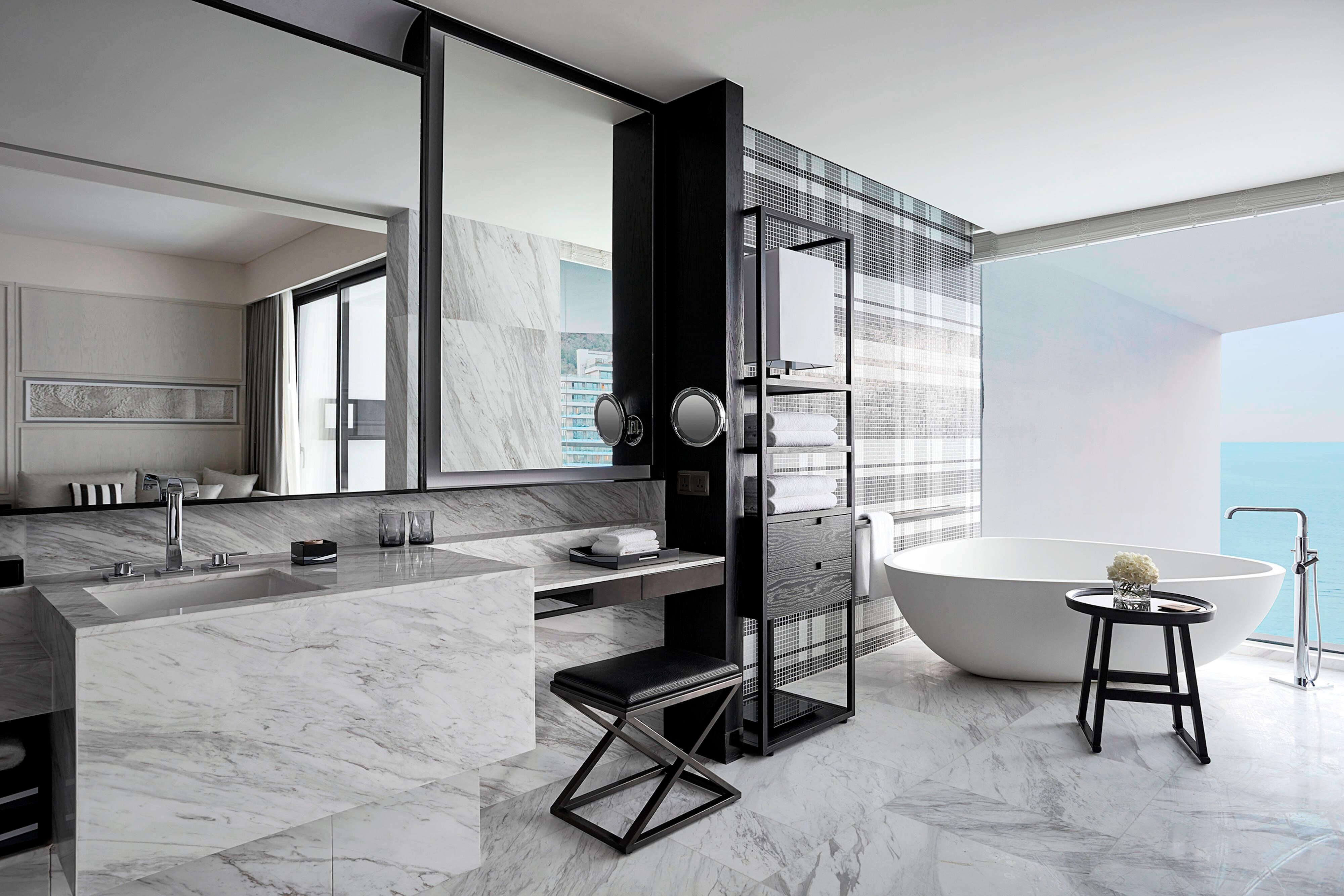 The Shanhaitian Resort Sanya Autograph Collection-guestroom-Guest Bathroom - French Chic.jpg