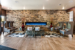  - Cobblestone Hotel & Suites Neenah