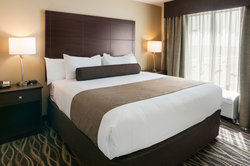  - Cobblestone Hotel & Suites Neenah