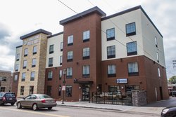  - Cobblestone Hotel & Suites Chippewa Falls