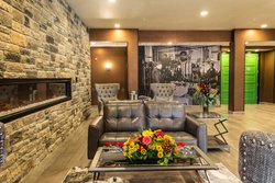  - Cobblestone Hotel & Suites Chippewa Falls